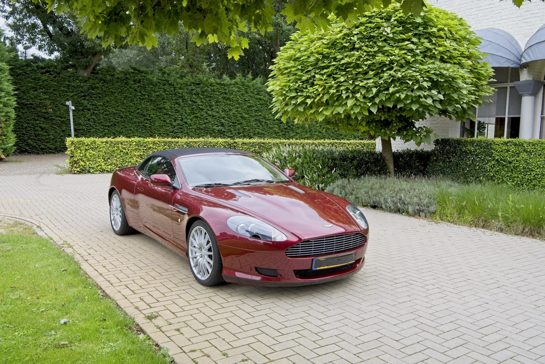 2006 Aston Martin DB9 - Image 14 of 31