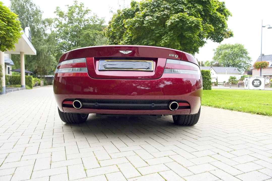 2006 Aston Martin DB9 - Image 9 of 31