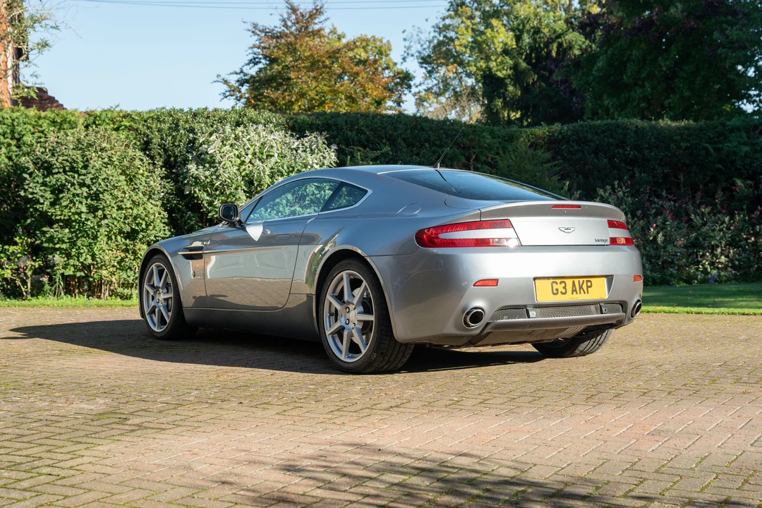 2006 Aston Martin V8 Vantage (2006-2017) - Image 6 of 31