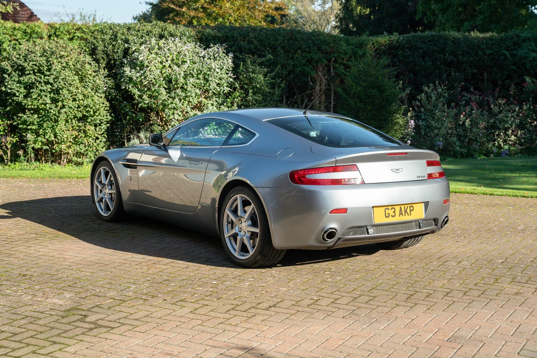 2006 Aston Martin V8 Vantage (2006-2017) - Image 12 of 31