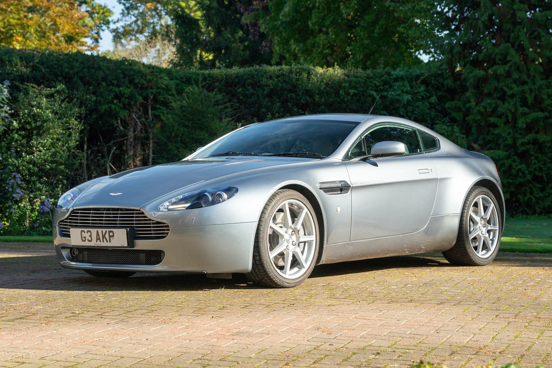 2006 Aston Martin V8 Vantage (2006-2017) - Image 2 of 31