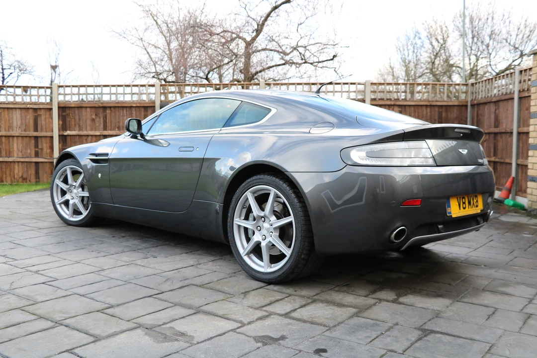 2006 Aston Martin V8 Vantage (2006-2017) - Image 26 of 31