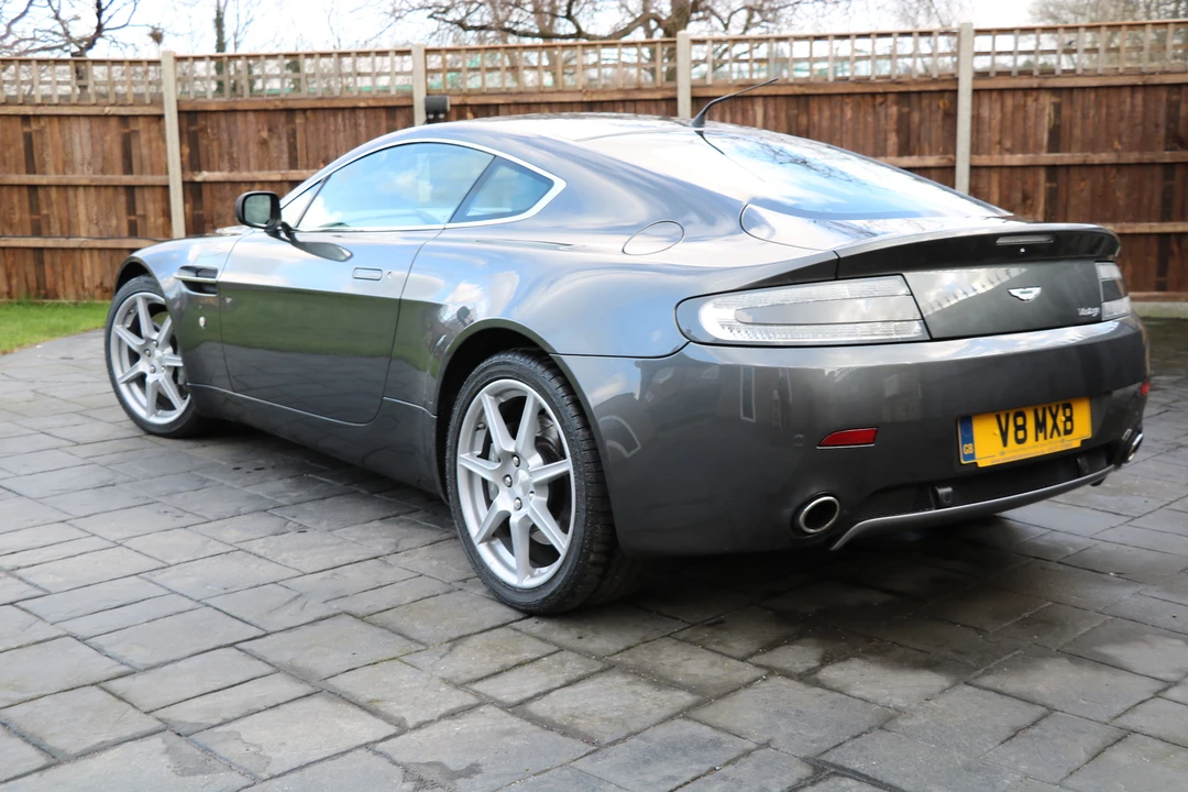 2006 Aston Martin V8 Vantage (2006-2017) - Image 25 of 31