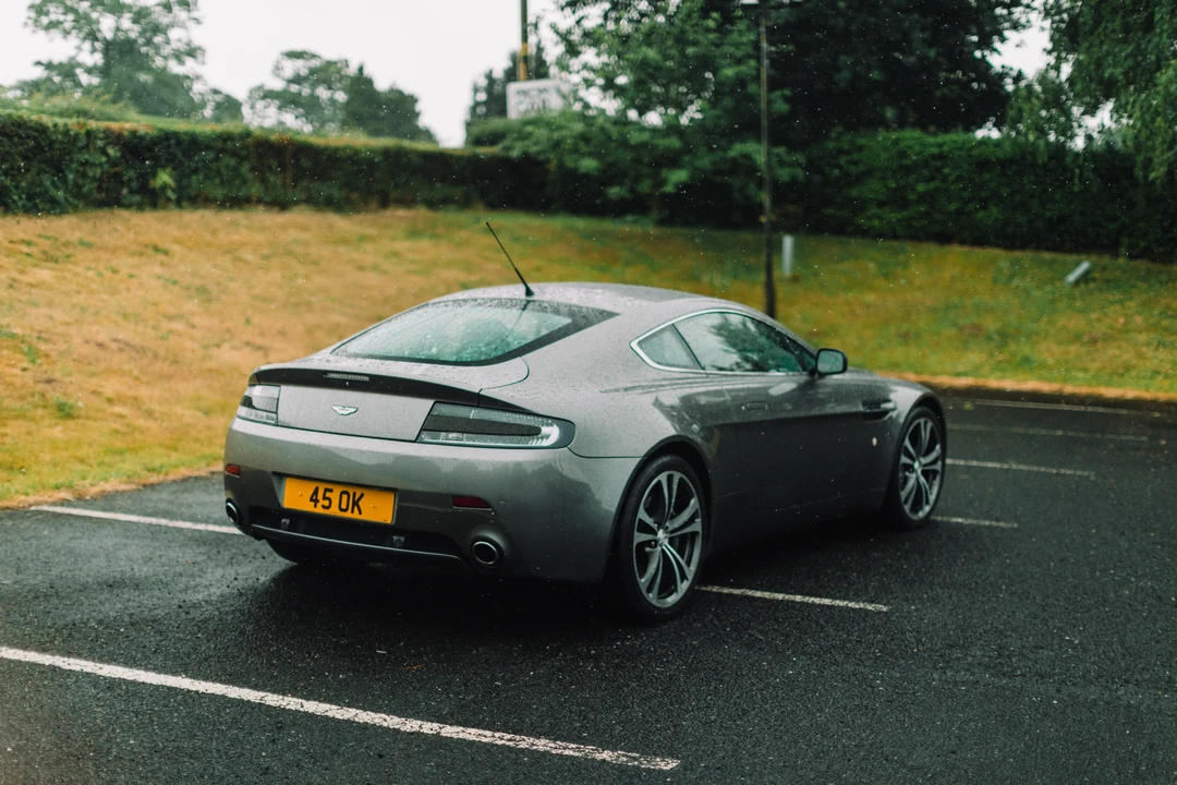 2006 Aston Martin V8 Vantage (2006-2017) - Image 14 of 31