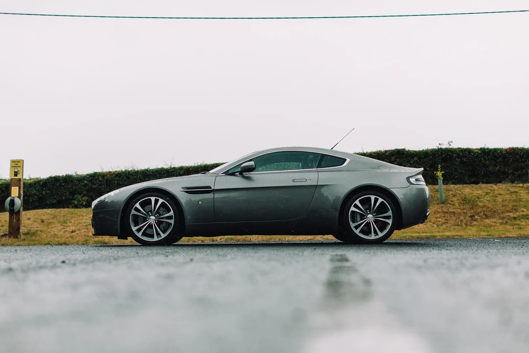 2006 Aston Martin V8 Vantage (2006-2017) - Image 9 of 31