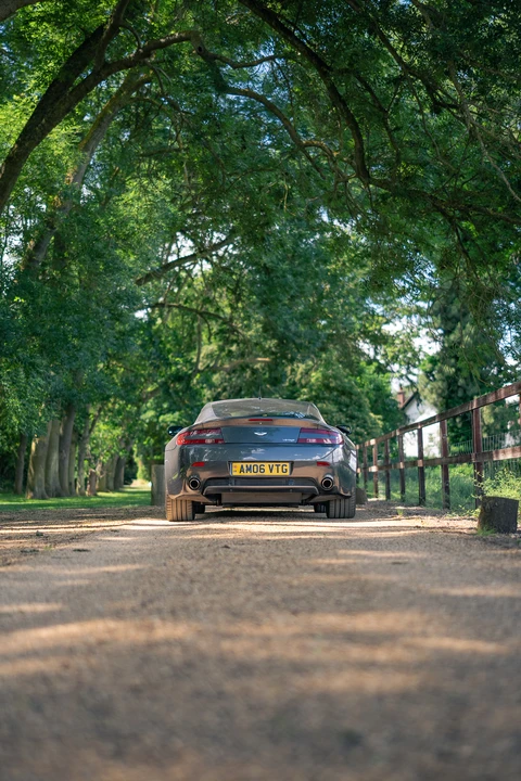 2006 Aston Martin V8 Vantage (2006-2017) - Image 19 of 31