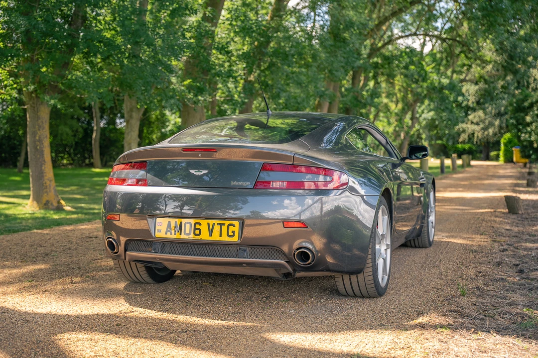 2006 Aston Martin V8 Vantage (2006-2017) - Image 22 of 31