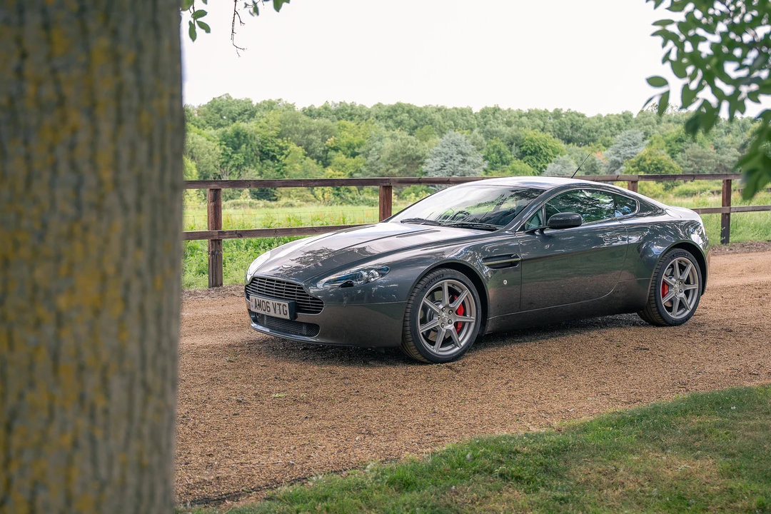 2006 Aston Martin V8 Vantage (2006-2017) - Image 4 of 31