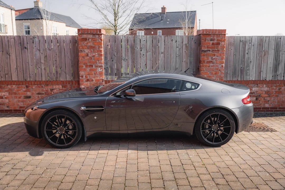 2006 Aston Martin V8 Vantage (2006-2017) - Image 15 of 31