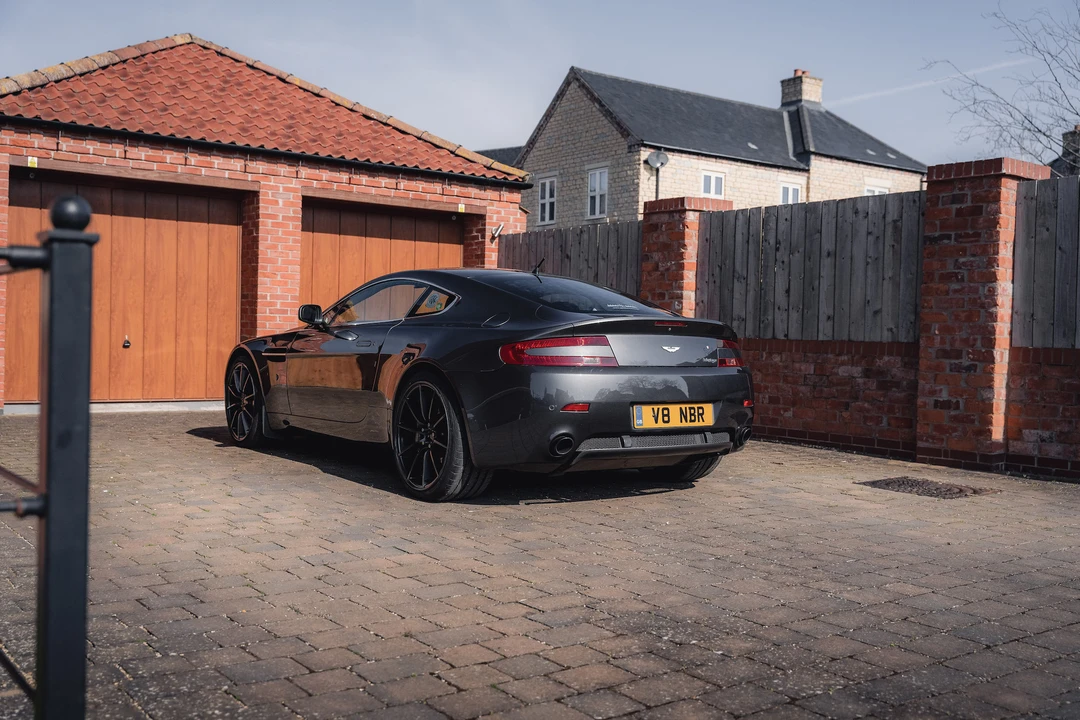 2006 Aston Martin V8 Vantage (2006-2017) - Image 8 of 31