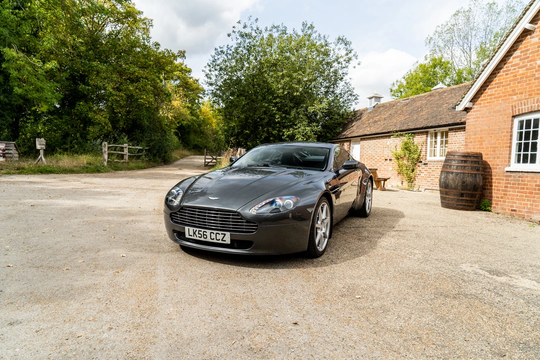 2006 Aston Martin V8 Vantage (2006-2017) - Image 30 of 31