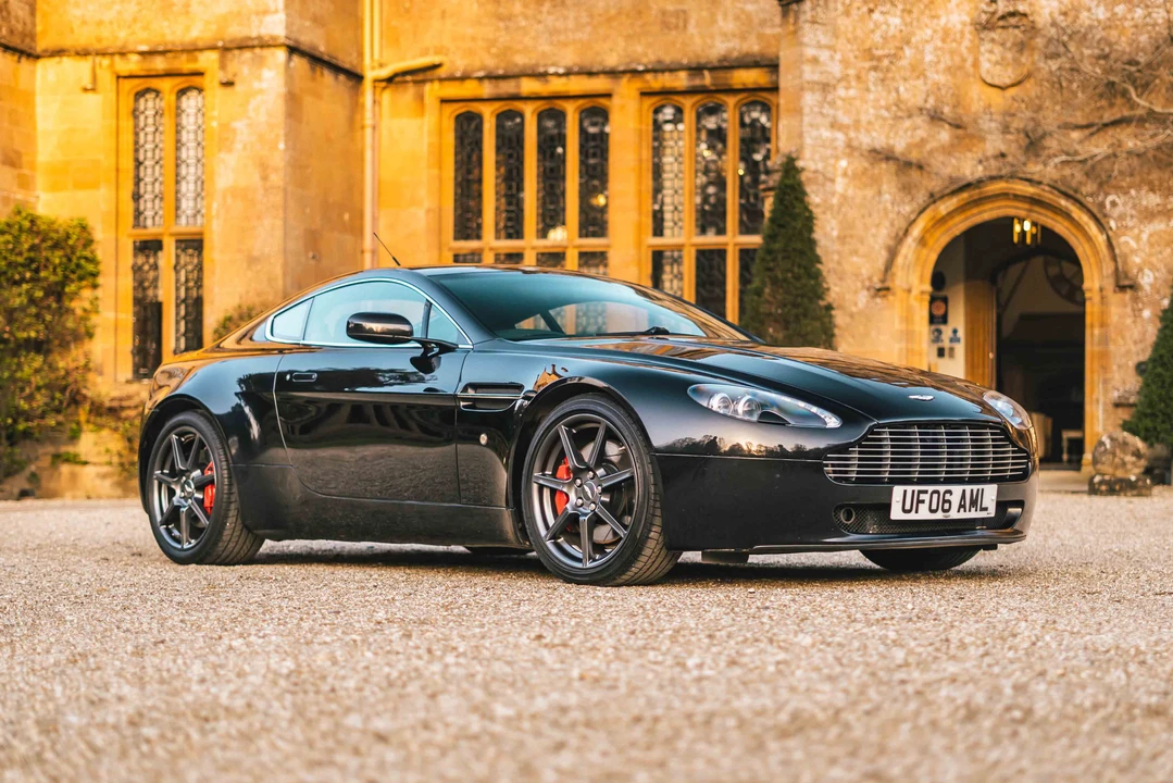 2006 Aston Martin V8 Vantage (2006-2017) - Image 2 of 31
