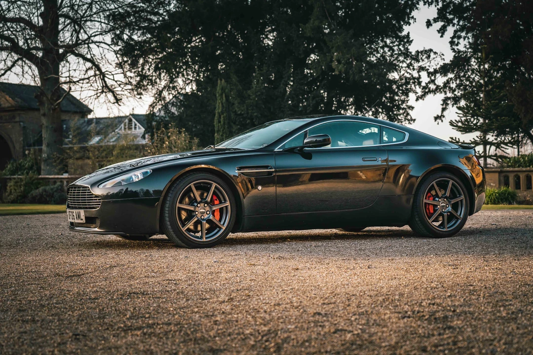 2006 Aston Martin V8 Vantage (2006-2017) - Image 11 of 31