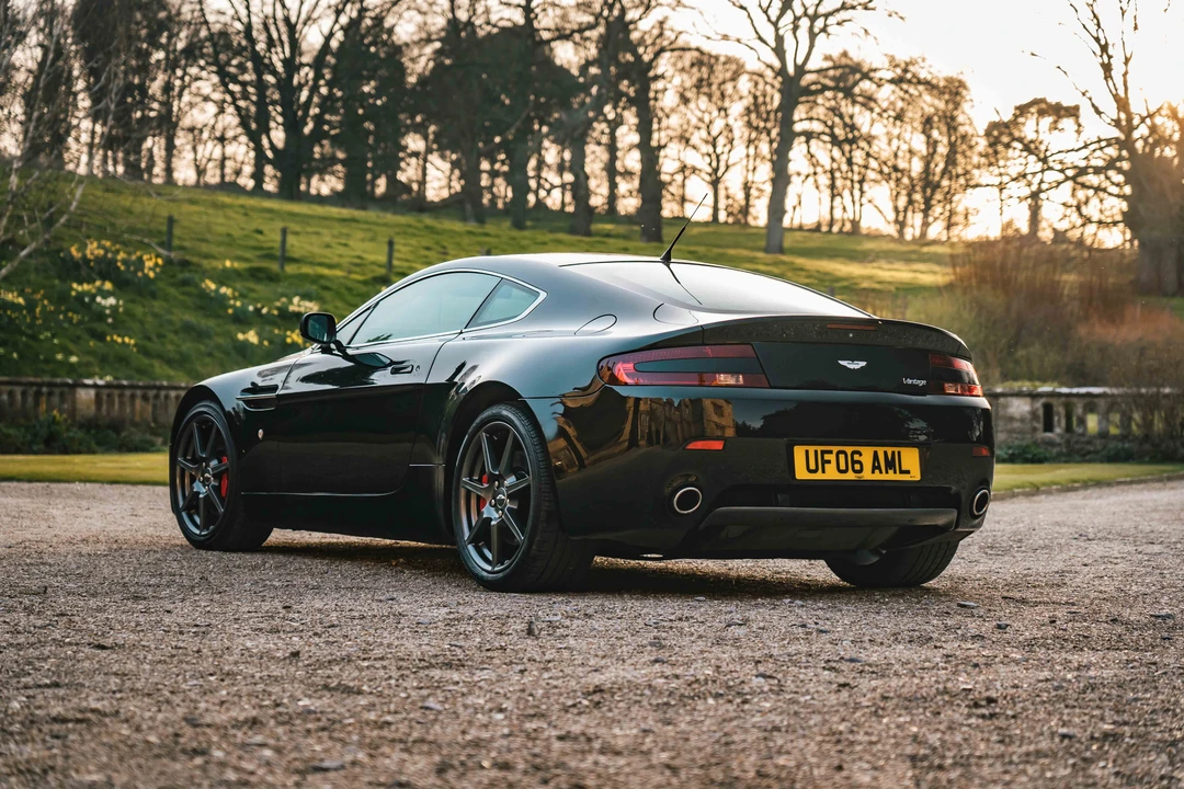 2006 Aston Martin V8 Vantage (2006-2017) - Image 8 of 31