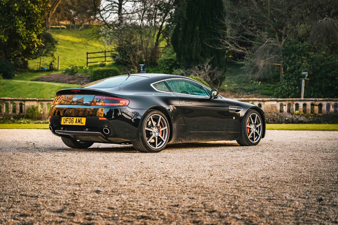 2006 Aston Martin V8 Vantage (2006-2017) - Image 6 of 31