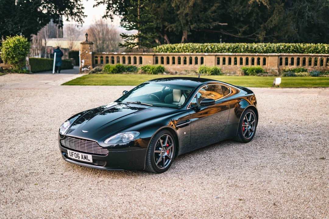 2006 Aston Martin V8 Vantage (2006-2017) - Image 10 of 31