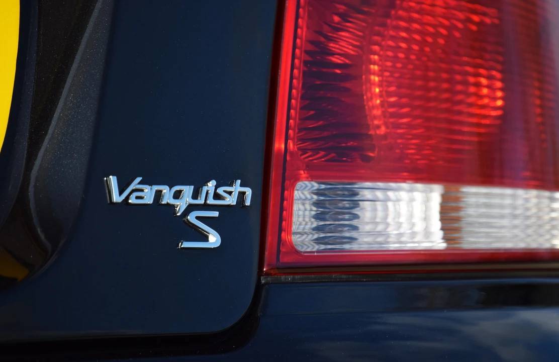2006 Aston Martin Vanquish 1st Gen - Image 23 of 31