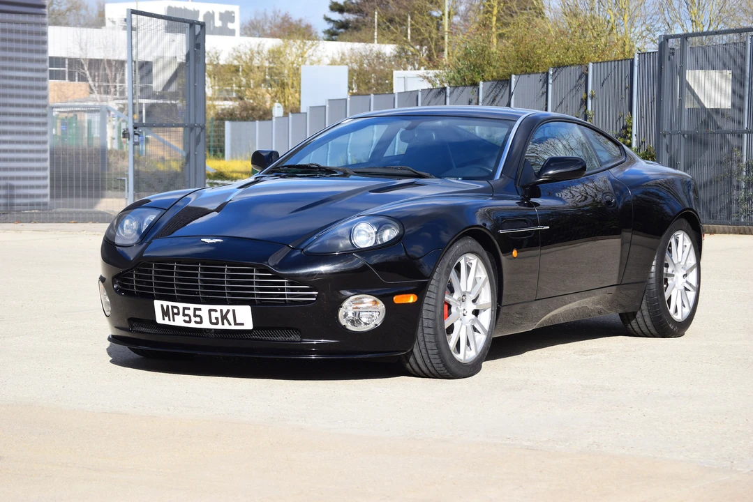 2006 Aston Martin Vanquish 1st Gen - Image 12 of 31