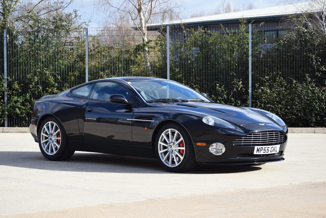 2006 Aston Martin Vanquish 1st Gen - Image 15 of 31