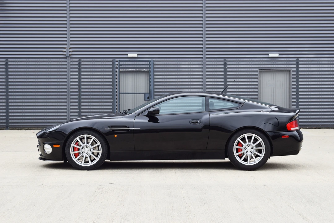 2006 Aston Martin Vanquish 1st Gen - Image 9 of 31