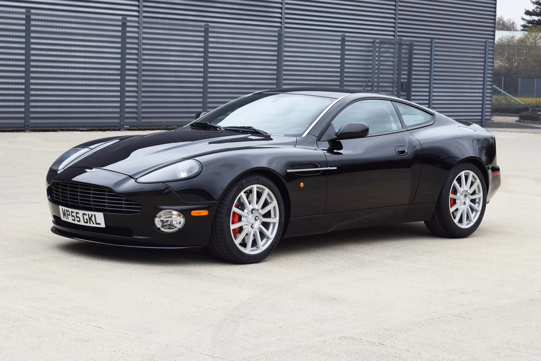 2006 Aston Martin Vanquish 1st Gen - Image 16 of 31