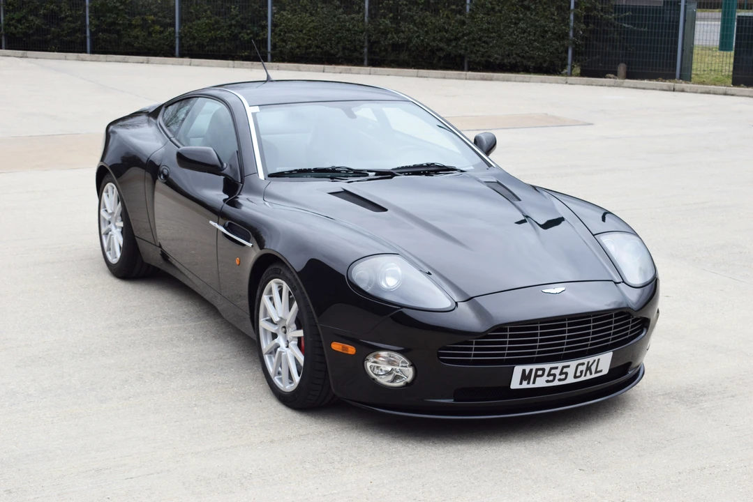 2006 Aston Martin Vanquish 1st Gen - Image 17 of 31