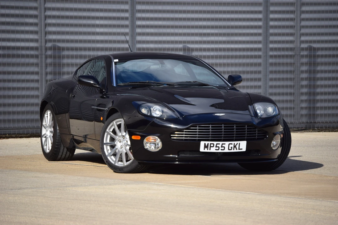 2006 Aston Martin Vanquish 1st Gen - Image 18 of 31