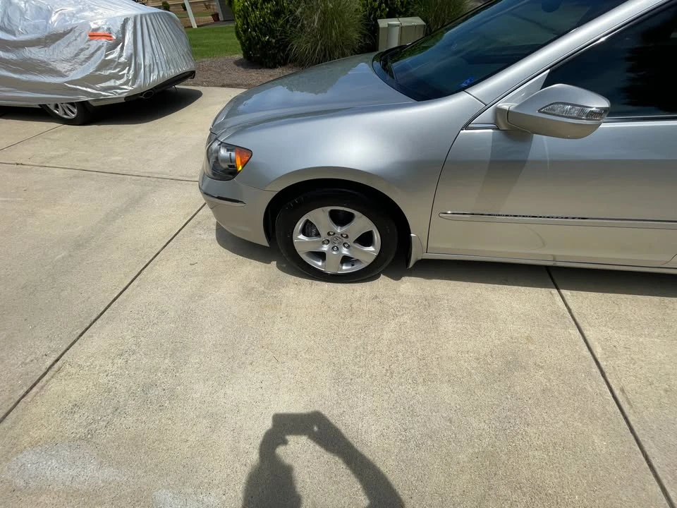 2006 Acura RL 2nd Gen - Image 15 of 20