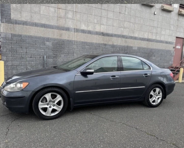 2006 Acura RL 2nd Gen - Image 4 of 19