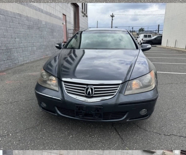 2006 Acura RL 2nd Gen - Image 2 of 19