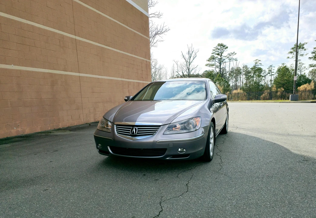 2006 Acura RL 2nd Gen - Image 8 of 31