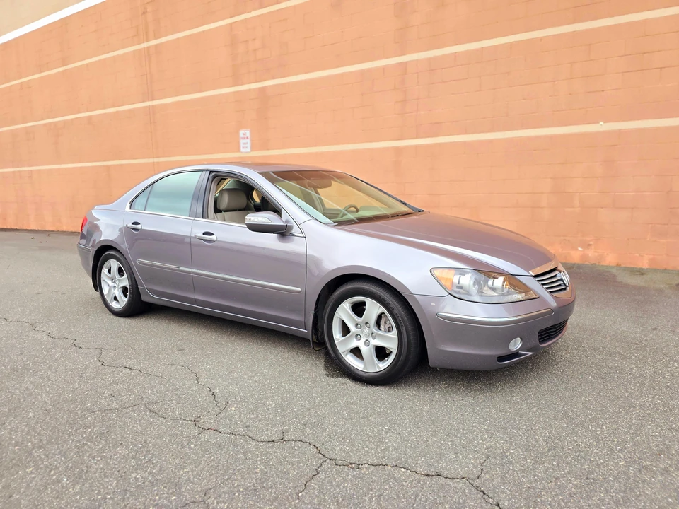 2006 Acura RL 2nd Gen - Image 26 of 31