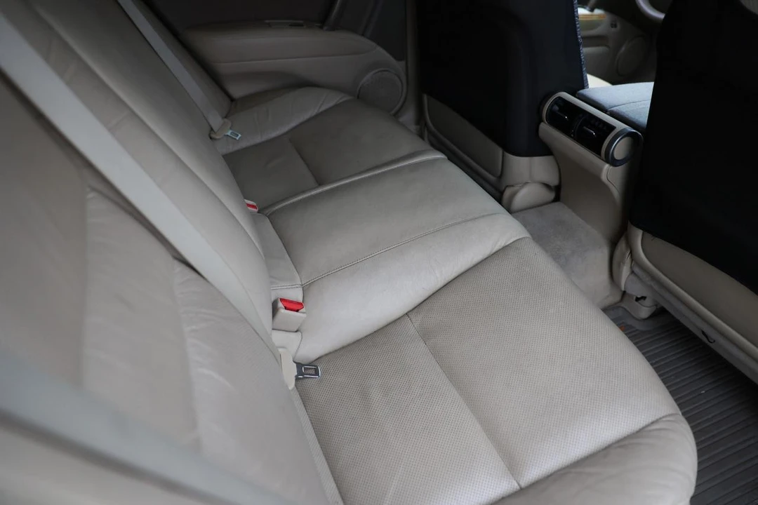 2006 Acura RL 2nd Gen - Image 12 of 12