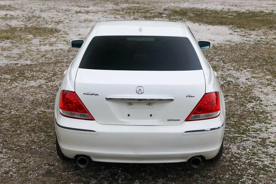 2006 Acura RL 2nd Gen - Image 9 of 12