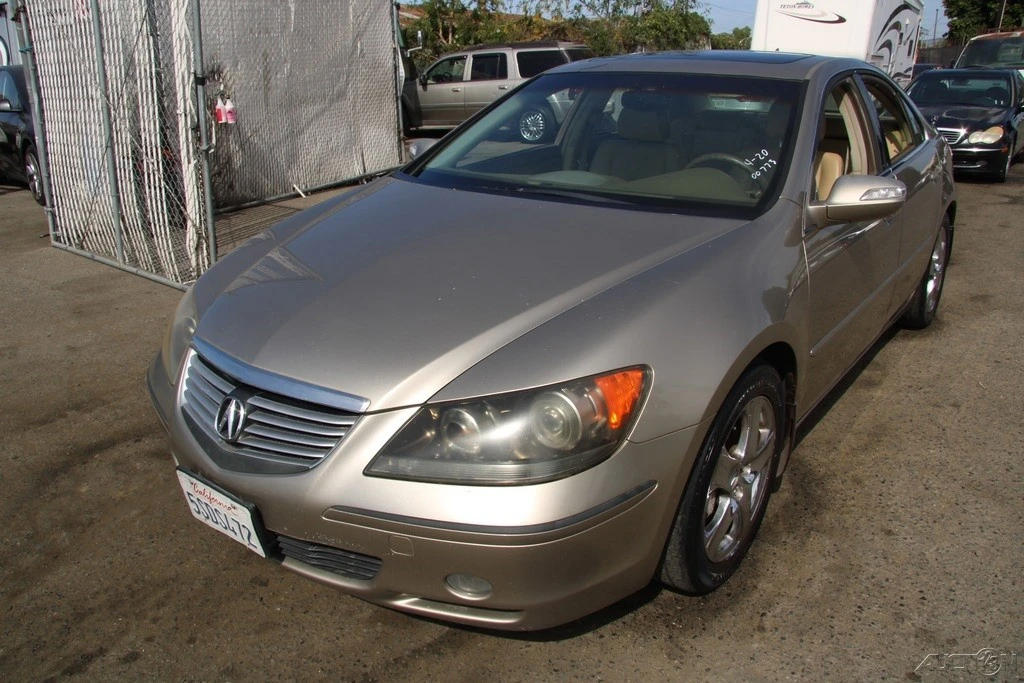 2006 Acura RL 2nd Gen - Image 2 of 24