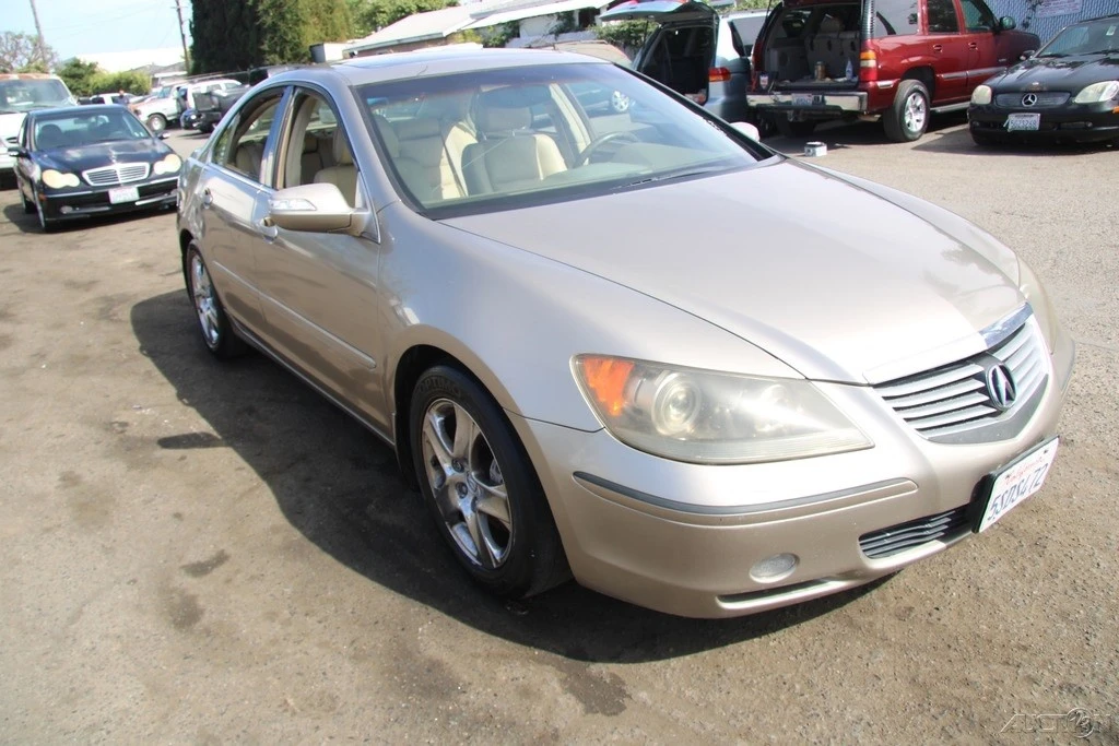 2006 Acura RL 2nd Gen - Image 10 of 24