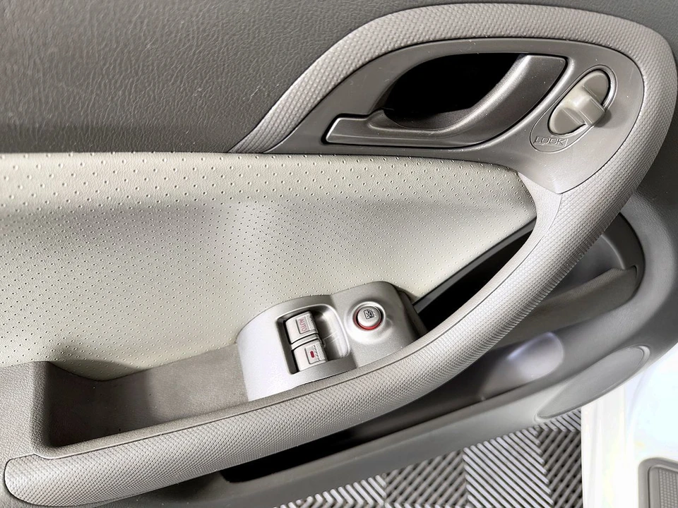 2006 Acura RSX Type-S - Image 29 of 31