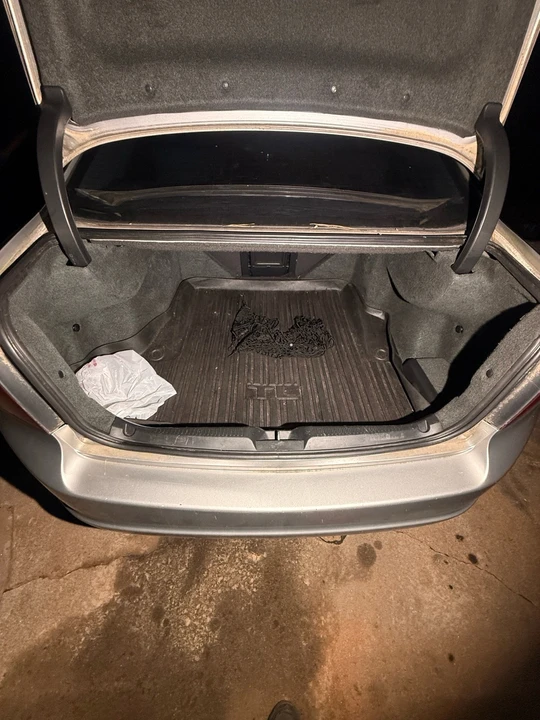 2006 Acura TL 3rd Gen - Image 12 of 13