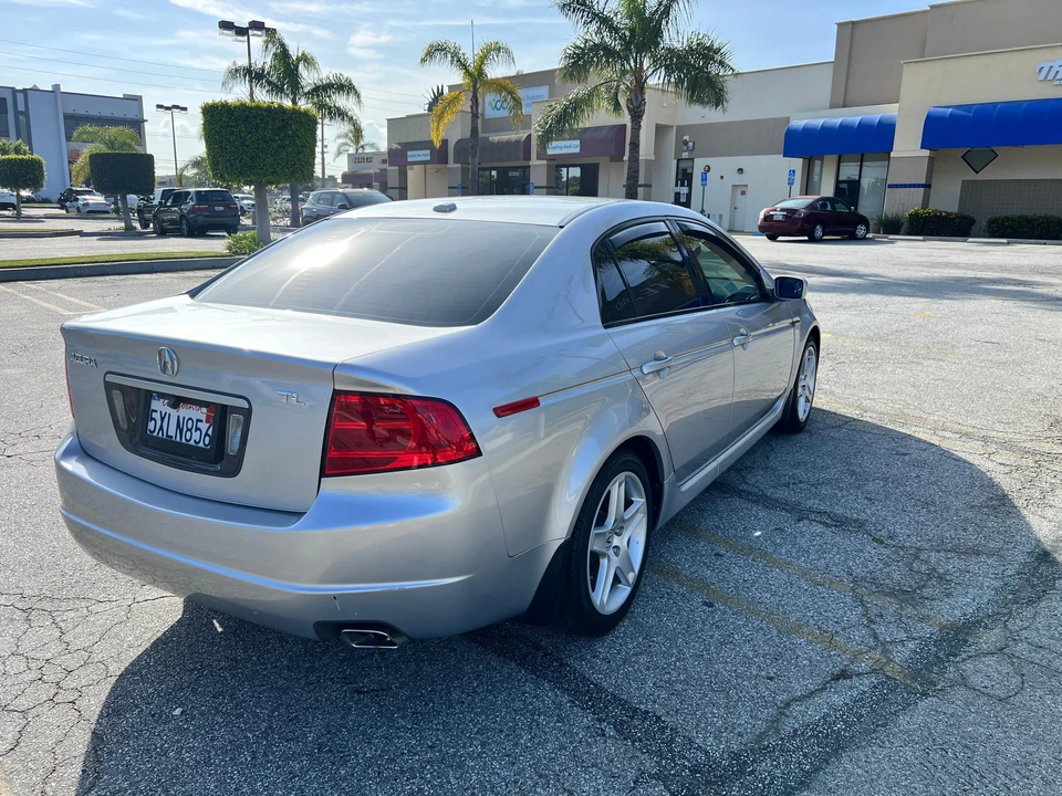 2006 Acura TL 3rd Gen - Image 15 of 30