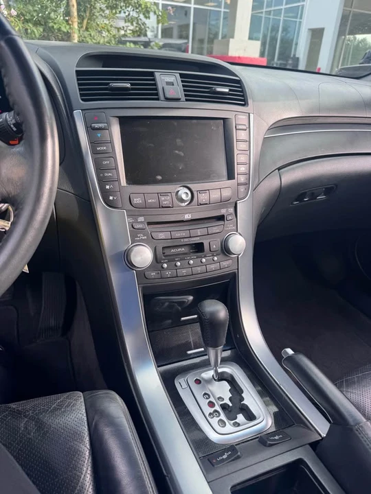 2006 Acura TL 3rd Gen - Image 4 of 11