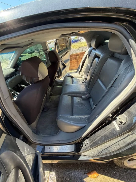 2006 Acura TL 3rd Gen - Image 6 of 10