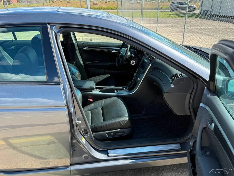 2006 Acura TL 3rd Gen - Image 10 of 24