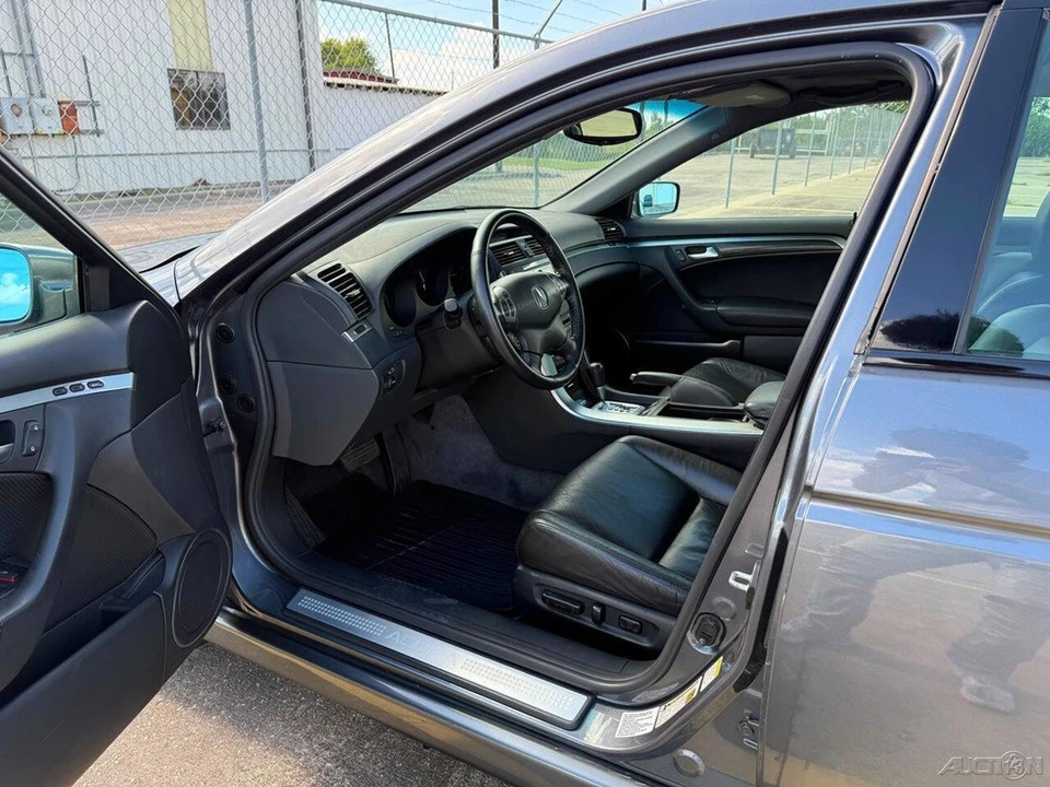 2006 Acura TL 3rd Gen - Image 9 of 24
