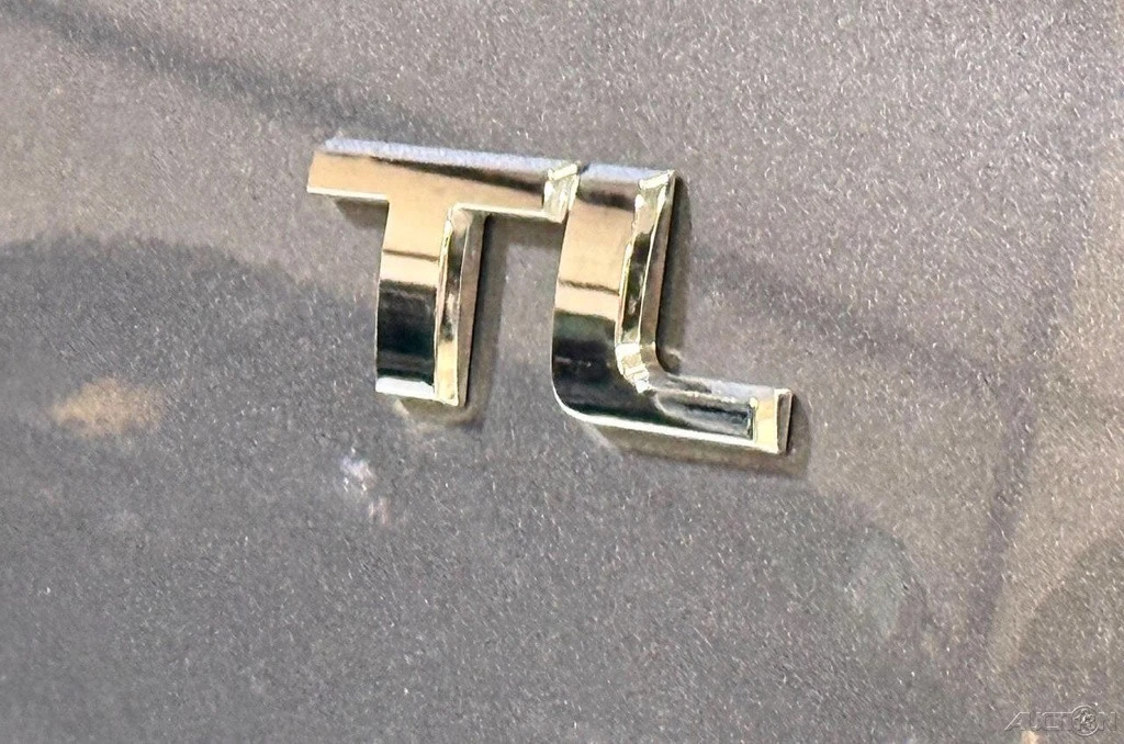 2006 Acura TL 3rd Gen - Image 7 of 24