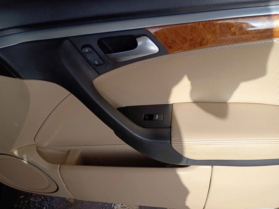 2006 Acura TL 3rd Gen - Image 6 of 18