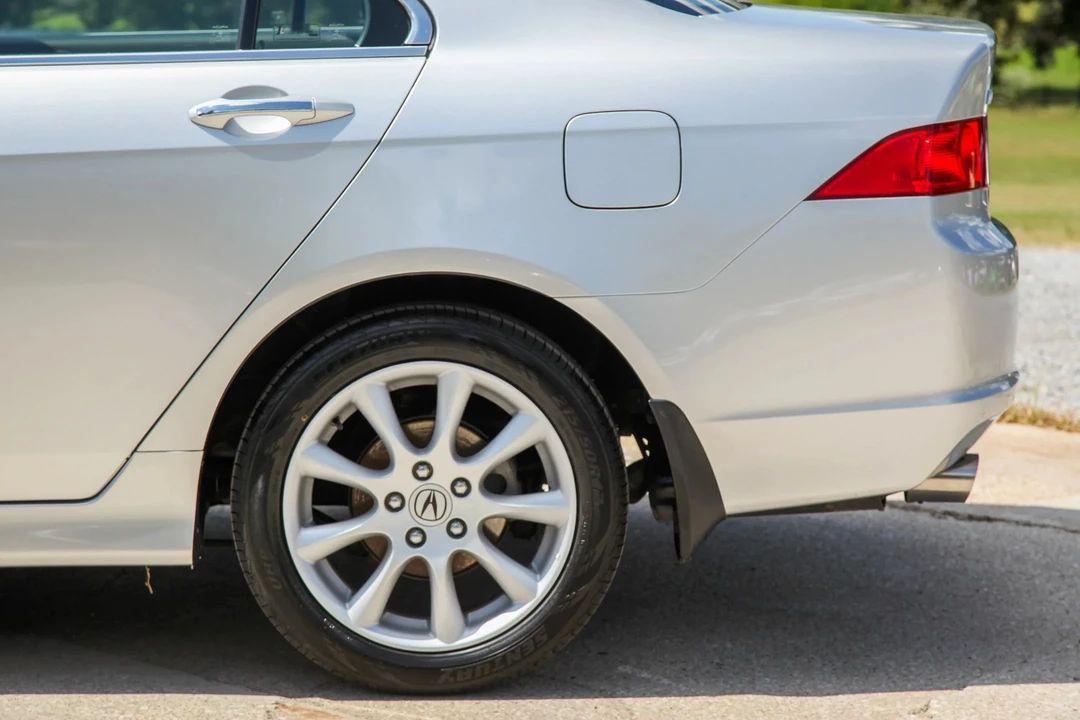 2006 Acura TSX 1st Gen - Image 12 of 31