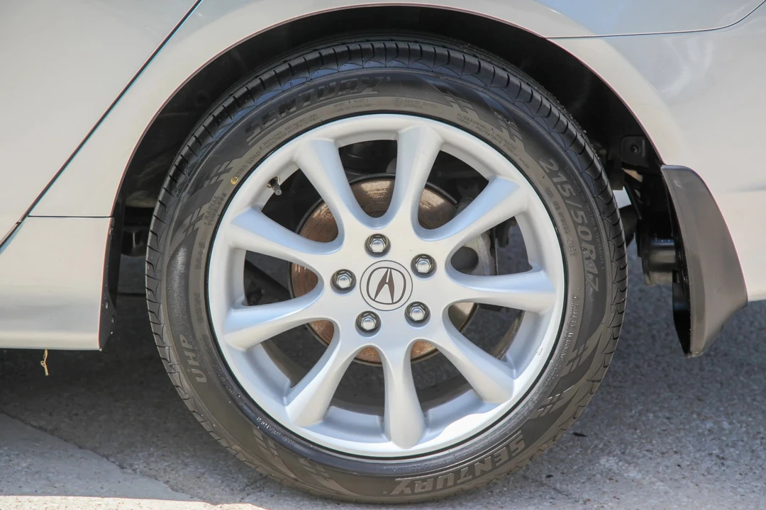 2006 Acura TSX 1st Gen - Image 13 of 31
