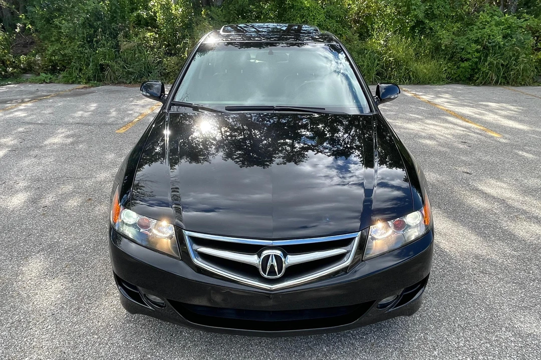 2006 Acura TSX 1st Gen - Image 2 of 31