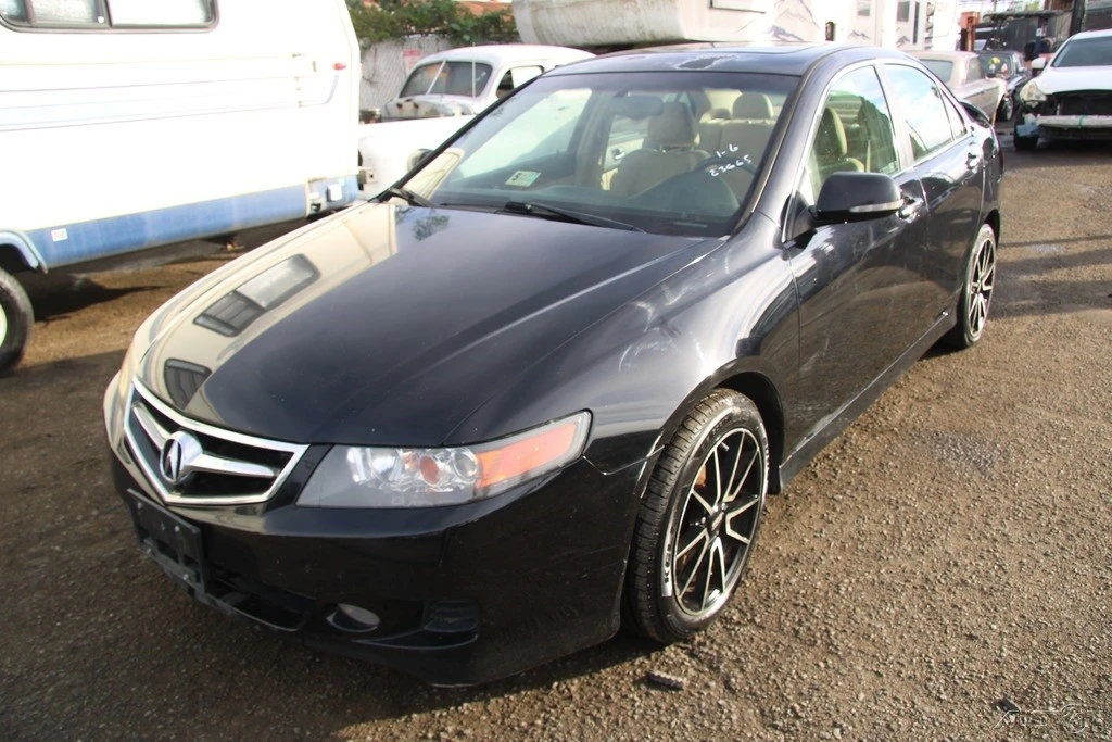 2006 Acura TSX 1st Gen - Image 2 of 21