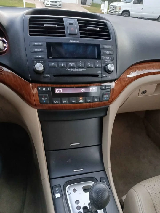 2006 Acura TSX 1st Gen - Image 10 of 11